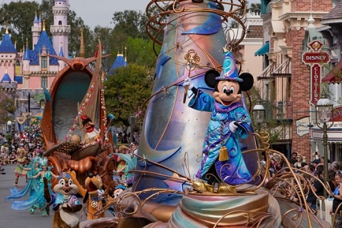 Magic Happens: Tips Para el Nuevo Desfile en Disneyland