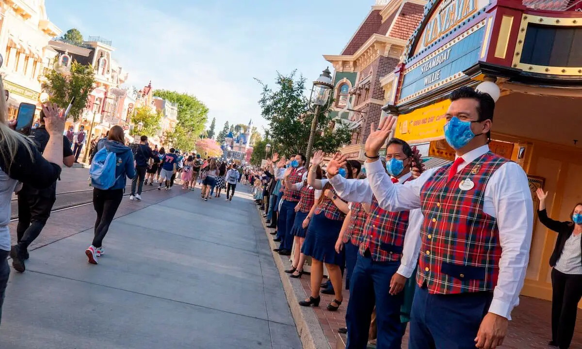 Preguntas y respuestas sobre la reapertura de Disneyland